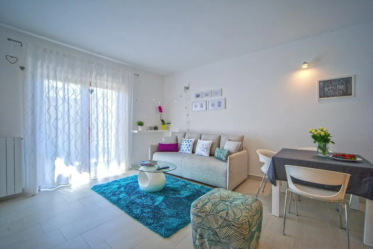 Apartment Aleksandra 1345 Pula